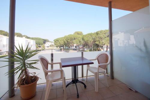 Aparthotel Arenal - image 7