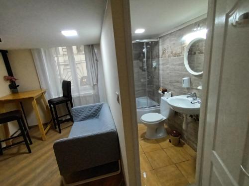 Melden Apartment - image 13