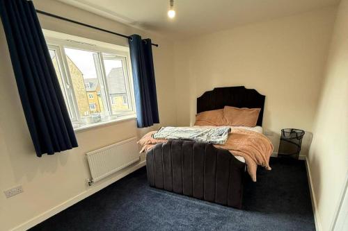 Central 2 Bed Home - Parking Ev point Garden gîte à louer Brockholes Railway Station