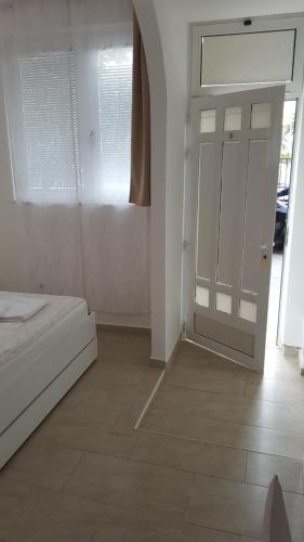 Rooms Valentino - main image