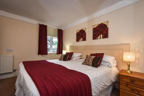 The Bentley Brook Inn - image 12