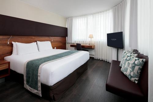 Eurostars Embassy - image 5