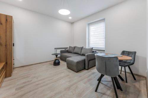 Centrinis butas šalia senvagės (Centrinis butas salia senvages) in 帕納瓦茲