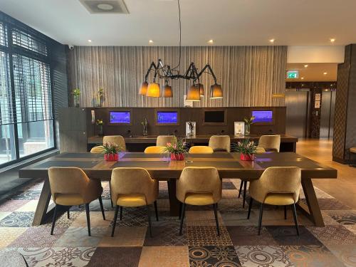 XO Hotels Park West - image 12