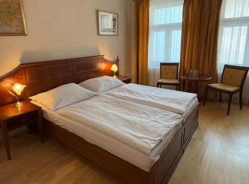 Triple Room image 6