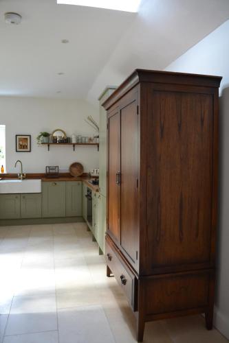 Chapel Cottage- Coastal Somerset Retreat in Williton