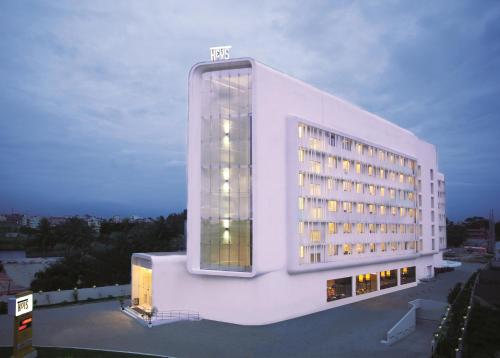 Keys Select by Lemon Tree Hotels, Hosur Road, Bengaluru, Бангалор