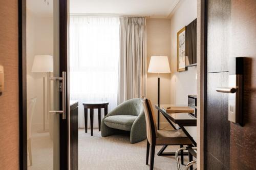 Superior Room image 3