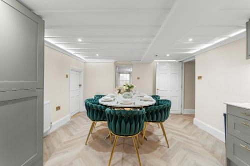 Stunning Abode in Central Bath, Bath (photo 6)