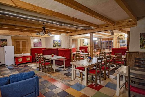 Apartamenty Folwark Malinowy Chruśniak (Apartamenty Folwark Malinowy Chrusniak) in Lutry