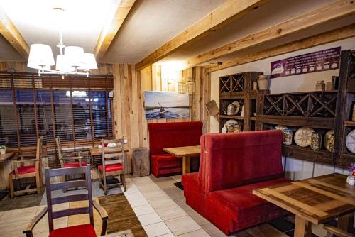 Apartamenty Folwark Malinowy Chruśniak (Apartamenty Folwark Malinowy Chrusniak) in Lutry