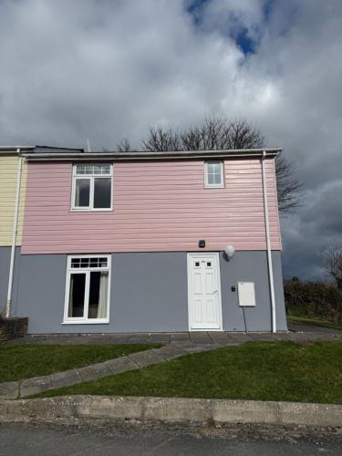 20 Chy Lowen - 4 Bedroom Holiday Home