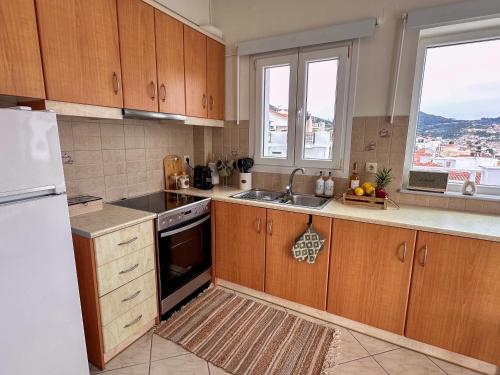 Luna in Samos City Center