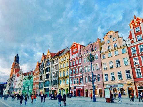 oompH Wroclaw Luxurious Loft with great View, Breslau (Foto 9)