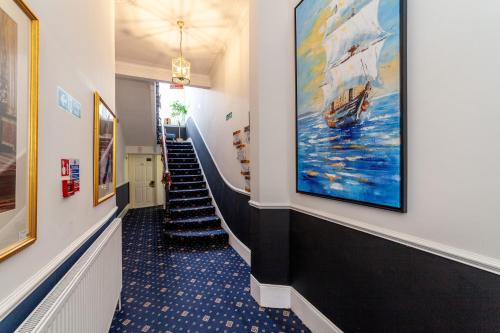 Jubilee Hotel - image 10