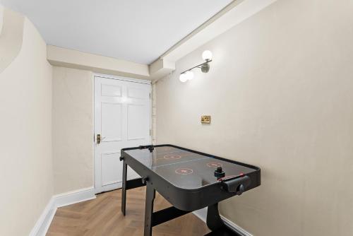 Stunning Abode in Central Bath, Bath (photo 8)