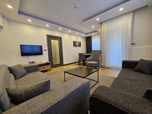 Professionally Maintained, Spacious New Residences Near Lara Beach & Kundu, Antalya (photo 3)