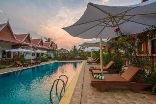 Ravorn Villa Boutique — hotel in # 169, Street # 716,O KHJAY Village PREK PHREAH SDACH Commune,, Battambang KH, 93017