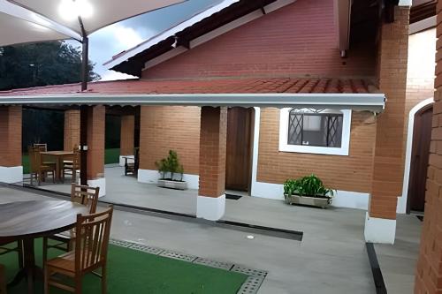 Linda casa em Indaiatuba (Interior de SP) in 弗朗西斯科基里諾