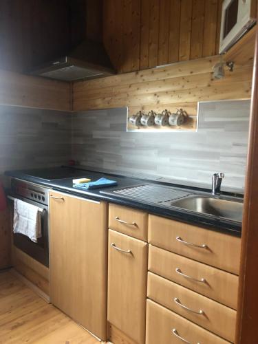 Konyha, Authentiek, Vintage Chalet aan de Bosrand in Dalheim