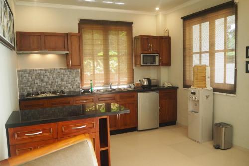 Kitchen, The Gecho Inn Country in Mulyoharjo