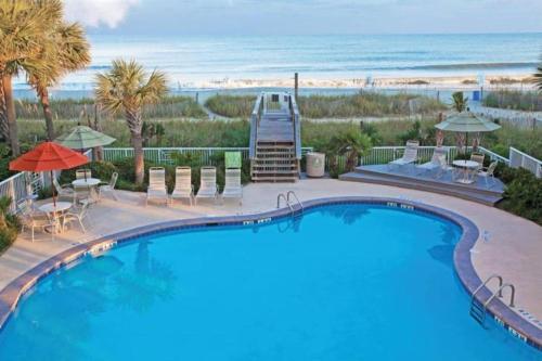 Enjoy Family and Friends in a 2BD resort condo lots of amenities onsite including lazy river - image 5