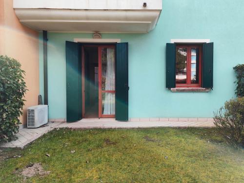 Two-Bedroom Apartment (4 Adults + 2 Children) image 10