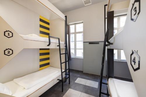 The Hive Party Hostel Budapest - image 12