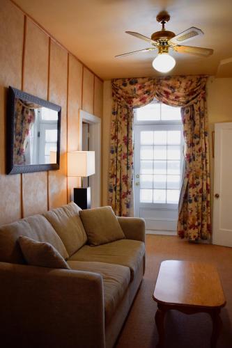 Suite with River View image 5