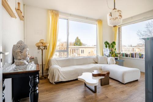 Stunning artist zen guest suite at heart of Amsterdam, Amsterdam (photo 5)