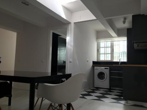 Santa Cruz Apartments - image 12