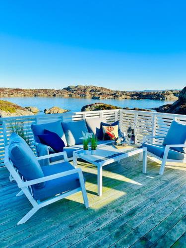 Havslottet på Feøy Havslottet på Feøy