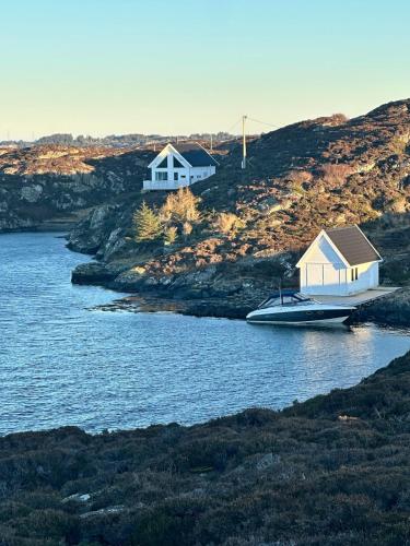 Havslottet på Feøy Havslottet på Feøy