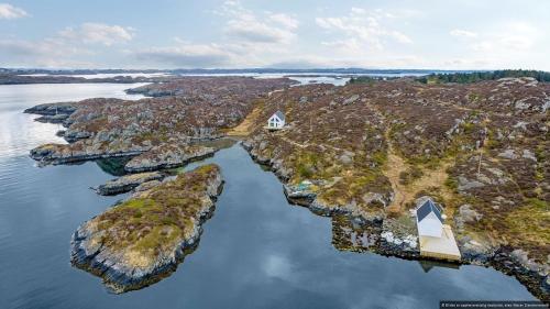 Havslottet på Feøy Havslottet på Feøy