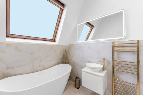 Luxurious Abode in Central Bath, Bath (photo 8)