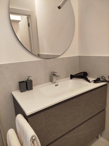 VIA VENTI SUITE apartment, Genua (zdjęcie 5)