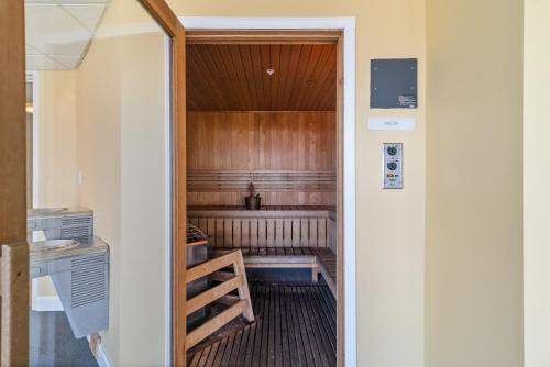 Holiday Home image 3