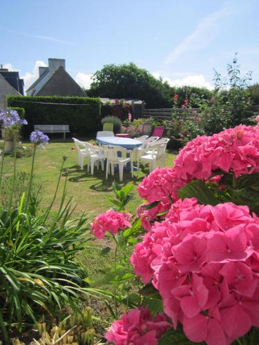 Maison de vacances avec jardin clos à 300m de la mer gîte à louer Haut Penhors