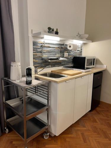 Cozy Donatello Apartment, Rome (photo 2)