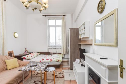 Historical Lion's Bridge 1-Bedroom Apartment by Flat Mаnager, Sofia (Foto 7)