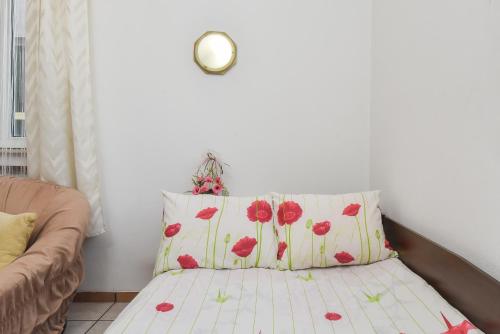 Historical Lion's Bridge 1-Bedroom Apartment by Flat Mаnager, Sofia (Foto 8)