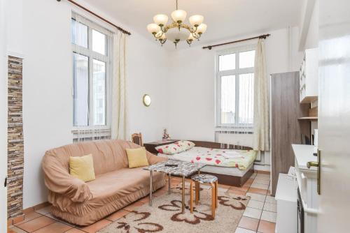 Historical Lion's Bridge 1-Bedroom Apartment by Flat Mаnager, Sofia (Foto 2)