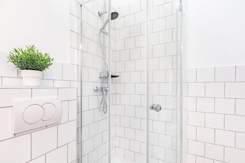 Apartment image 9