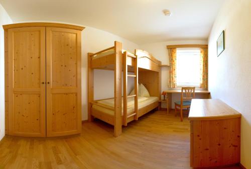 Aparthotel Alpenpark - image 11