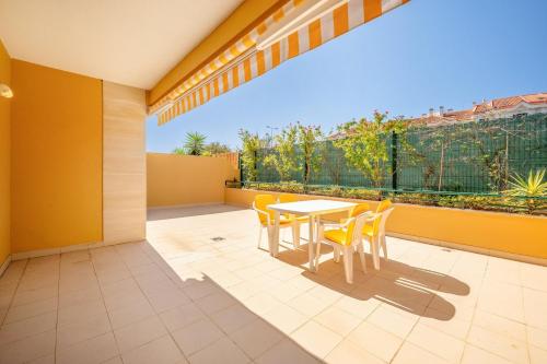 GuestReady - Near Carcavelos Beach in Carcavelos