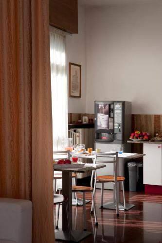 Food and beverages, Hotel Caselle in Villanova