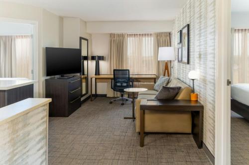 Two-Bedroom Suite