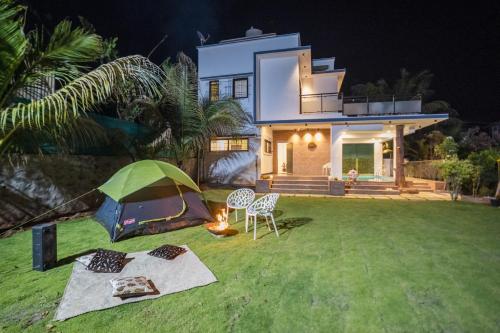 Forest Home near Sinhagad Fort