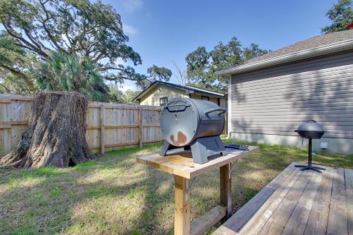 Downtown Pensacola Vacation Rental with Yard! in Westpointe Heritage