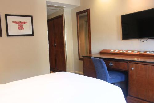 Radisson Blu Edwardian Kenilworth Hotel London - image 13